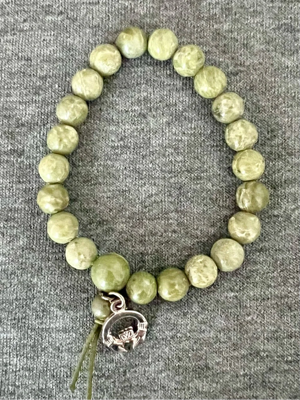 Connemara Marble beaded bracelet with Claddaugh Charm